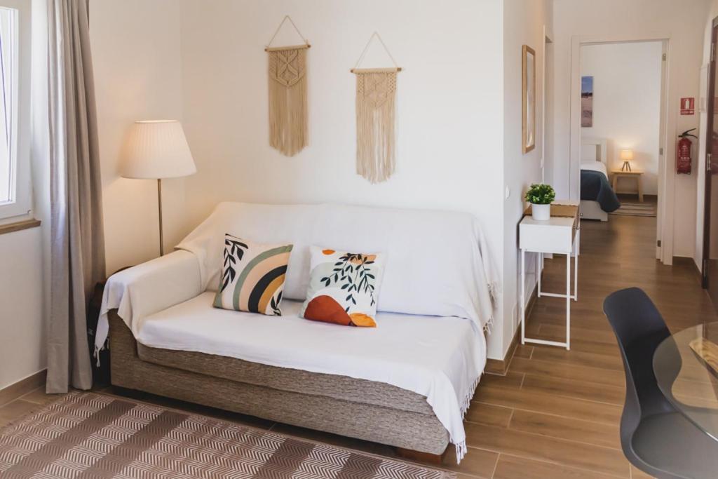Lovely & Bright Renovated Apt. W/ Balcony In Lagos Exterior photo